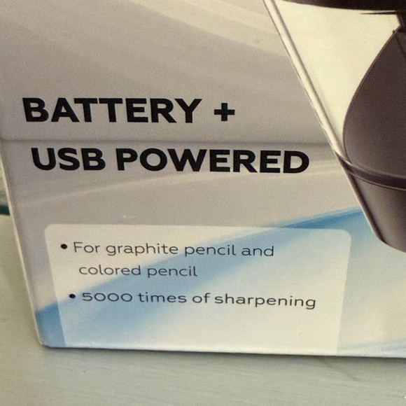 Deli Black Electric Pencil Sharpener - Picture 5 of 5